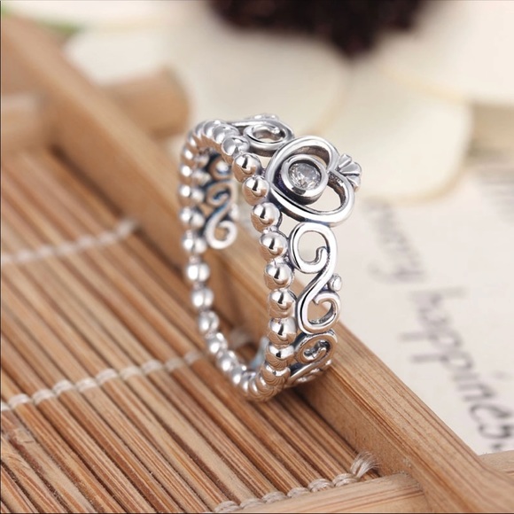 PANDORA Princess Ring with BOX - Picture 4 of 5